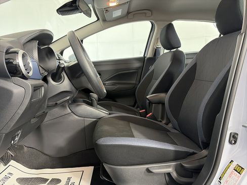 Used 2025 Nissan Versa SV w/ Trunk Package FWD image 6