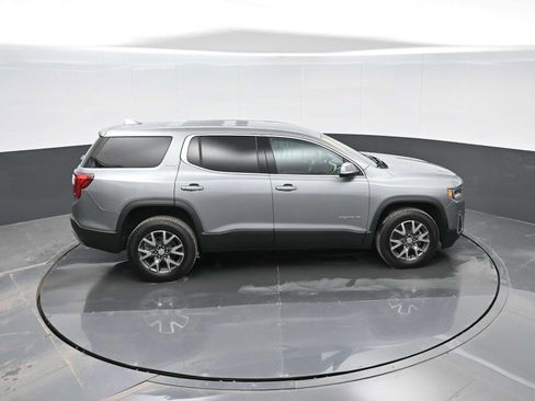 Used 2023 GMC Acadia SLE image 29