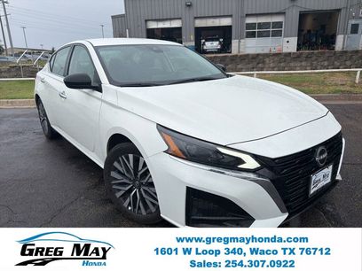 Used 2025 Nissan Altima 2.5 SV