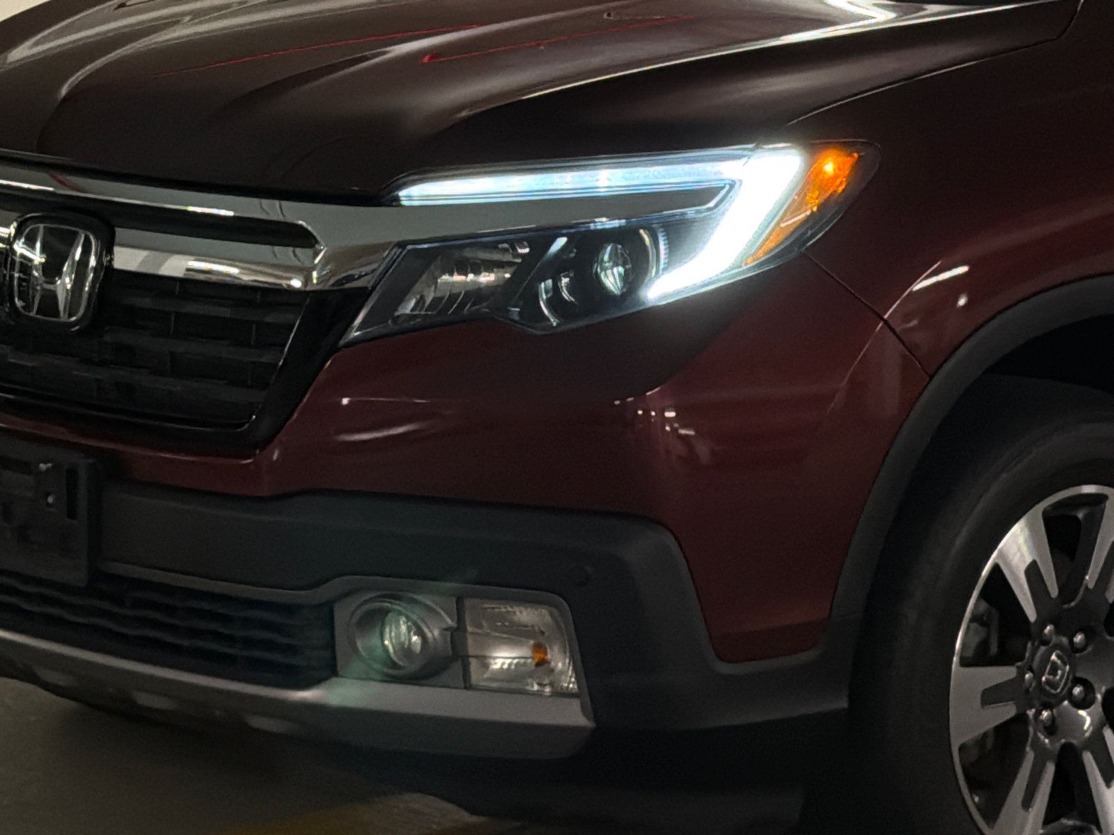 Used 2018 Honda Ridgeline RTL-E image 2