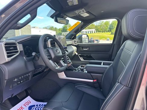 New 2026 Toyota Tundra Limited AWD/4WD image 9