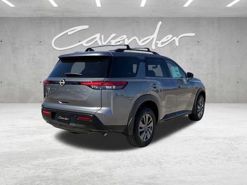 New 2026 Nissan Pathfinder SV image 16