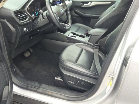 Used 2020 Ford Escape SEL image 10