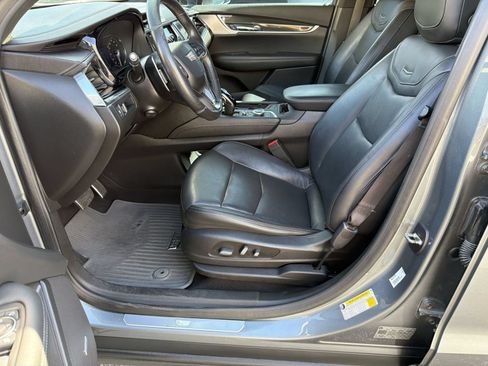 Used 2020 Cadillac XT6 Sport AWD/4WD image 4