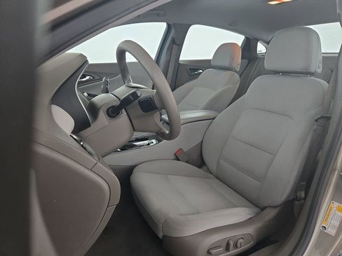 Used 2022 Chevrolet Malibu LT FWD image 24