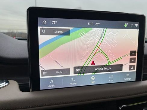 Used 2023 Lincoln Aviator Reserve w/ Equipment Group 201A image 18