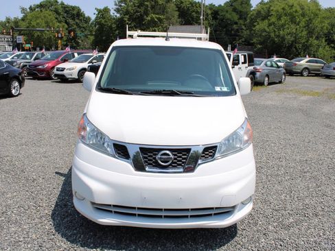 Used 2017 Nissan NV200 SV w/ Technology Package FWD image 3