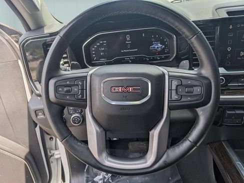 Used 2024 GMC Sierra 1500 Elevation w/ Elevation Premium Package AWD/4WD image 19