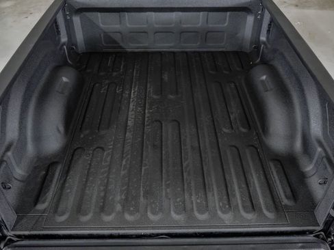 Used 2020 RAM 2500 Laramie w/ Night Edition image 52