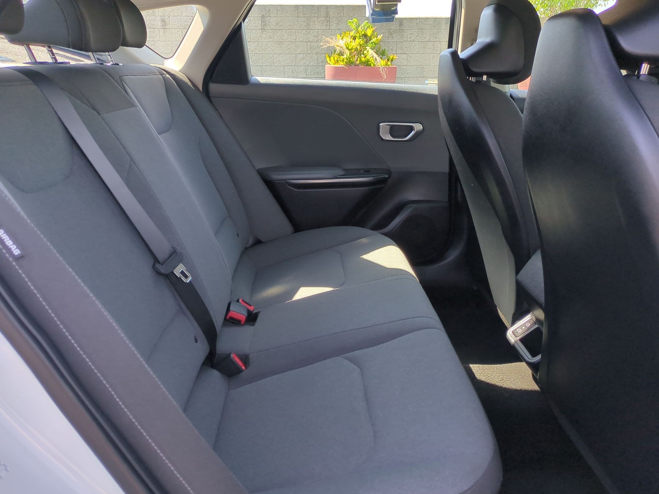 Certified 2025 Kia K4 FWD image 23