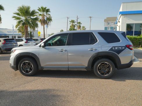 Used 2023 Honda Pilot EX-L image 8