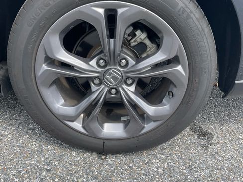 Used 2023 Honda Accord EX image 14