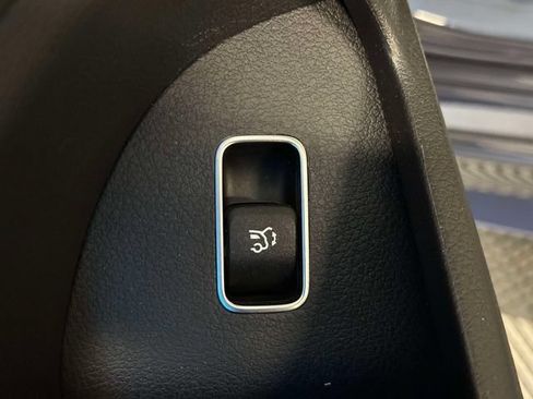 Certified 2026 Mercedes-Benz GLE 350 4MATIC image 20