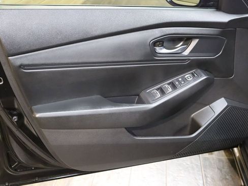 Used 2025 Honda Accord SE image 25