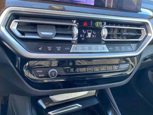 Used 2024 BMW X3 xDrive30i image 13