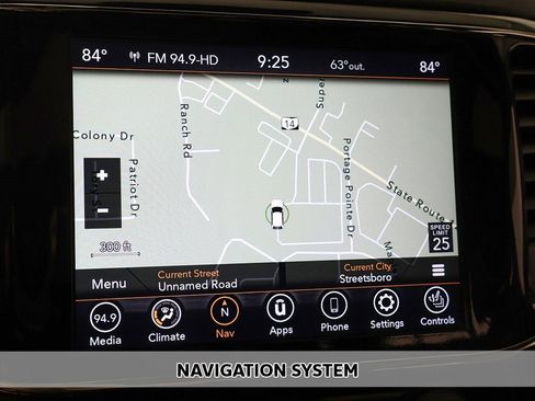 Used 2021 Jeep Grand Cherokee Limited X image 3