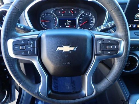 Used 2023 Chevrolet Blazer LT image 13