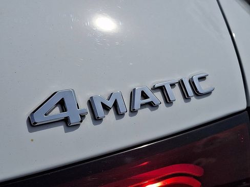 Used 2023 Mercedes-Benz GLC 300 4MATIC image 31