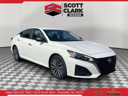 Used 2025 Nissan Altima 2.5 SV