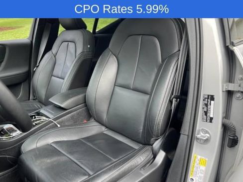 Used 2023 Volvo XC40 B5 Plus w/ Protection Package Premier AWD/4WD image 6