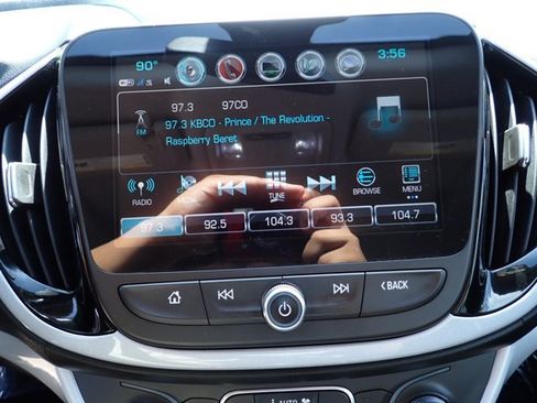 Used 2018 Chevrolet Volt LT w/ Comfort Package FWD image 21