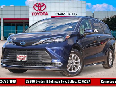 Used 2024 Toyota Sienna XLE
