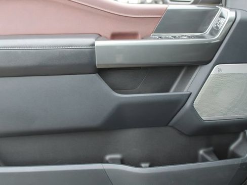 Used 2022 Ford F150 Lariat AWD/4WD image 17