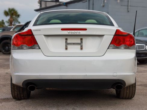 Used 2008 Volvo C70 T5 FWD image 7