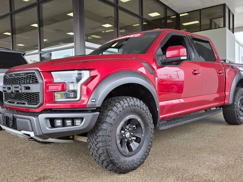 Used 2018 Ford F150 Raptor w/ Equipment Group 802A Luxury AWD/4WD image 6