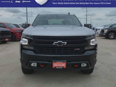Used 2022 Chevrolet Silverado 1500 LT Trail Boss w/ Safety Package AWD/4WD image 3