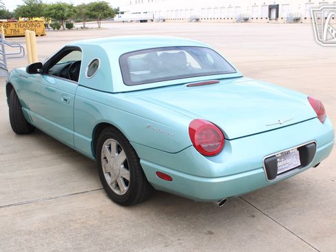 Used 2002 Ford Thunderbird RWD image 15
