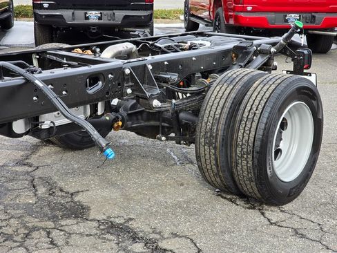 New 2026 Ford F600 2WD Regular Cab Super Duty w/ XL Chrome Package image 26