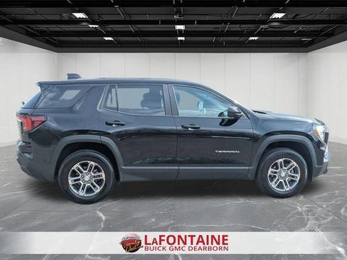 Certified 2026 GMC Terrain Elevation AWD/4WD image 5