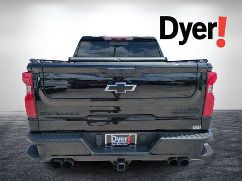 Certified 2024 Chevrolet Silverado 1500 High Country w/ High Country Premium Package AWD/4WD image 5