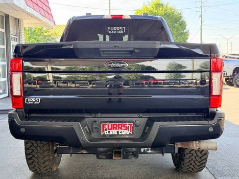 Used 2022 Ford F250 Lariat w/ Black Appearance Package AWD/4WD image 4