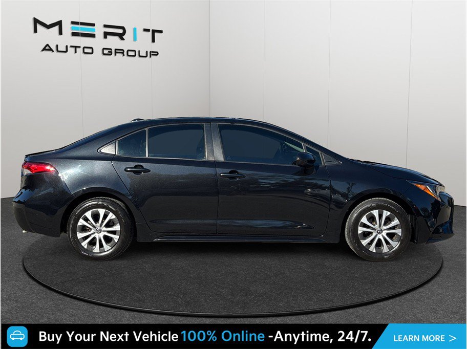 Used 2022 Toyota Corolla LE FWD image 10