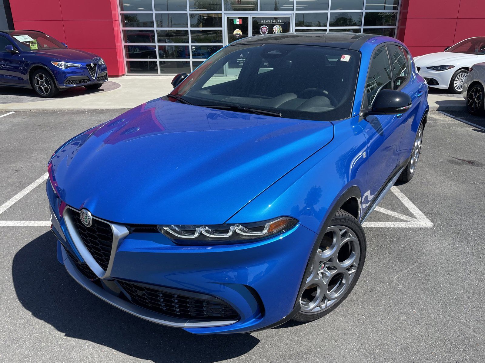 Used 2024 Alfa Romeo Tonale Ti AWD/4WD image 32