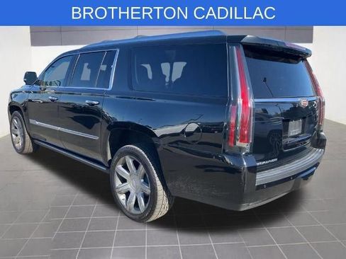 Used 2016 Cadillac Escalade ESV Premium AWD/4WD image 7