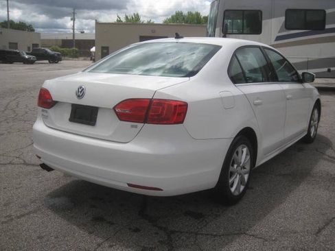 Used 2014 Volkswagen Jetta SE FWD image 5