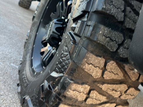 Used 2011 Ford F250 Lariat w/ Lariat Ultimate Pkg image 11