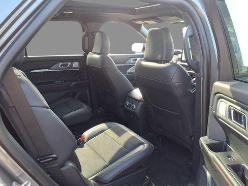 New 2026 Ford Explorer ST w/ Sun And Sound Package AWD/4WD image 9