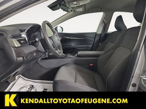 Used 2025 Toyota Camry LE FWD image 11