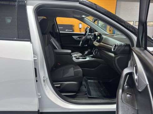 Used 2025 Chevrolet Blazer LT w/ Redline Edition image 18