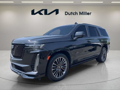 Used 2024 Cadillac Escalade V AWD/4WD image 1