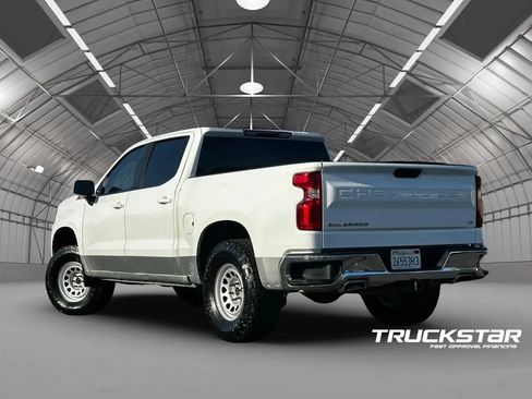 Used 2021 Chevrolet Silverado 1500 LT AWD/4WD image 4