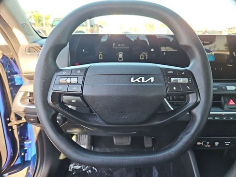 Used 2025 Kia K4 FWD image 13