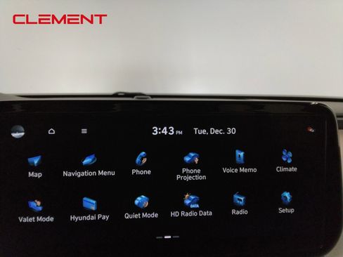 Used 2023 Hyundai Santa Fe SEL w/ Winter Weather Package image 21