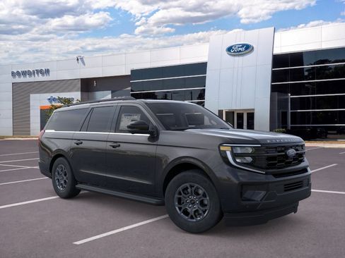 New 2026 Ford Expedition Max Active AWD/4WD image 7