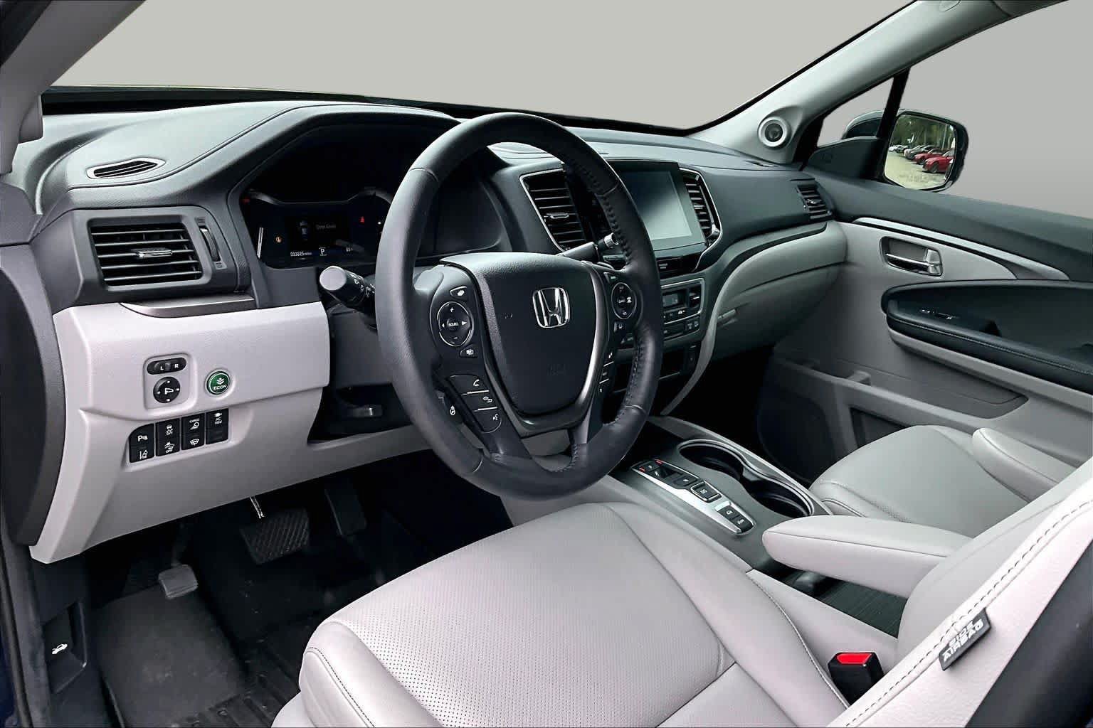 Used 2023 Honda Ridgeline RTL-E image 18