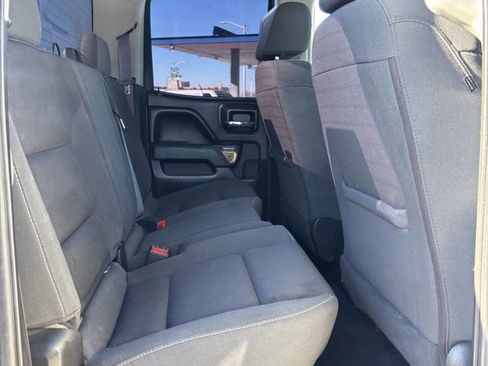 Used 2017 GMC Sierra 1500 SLE image 17